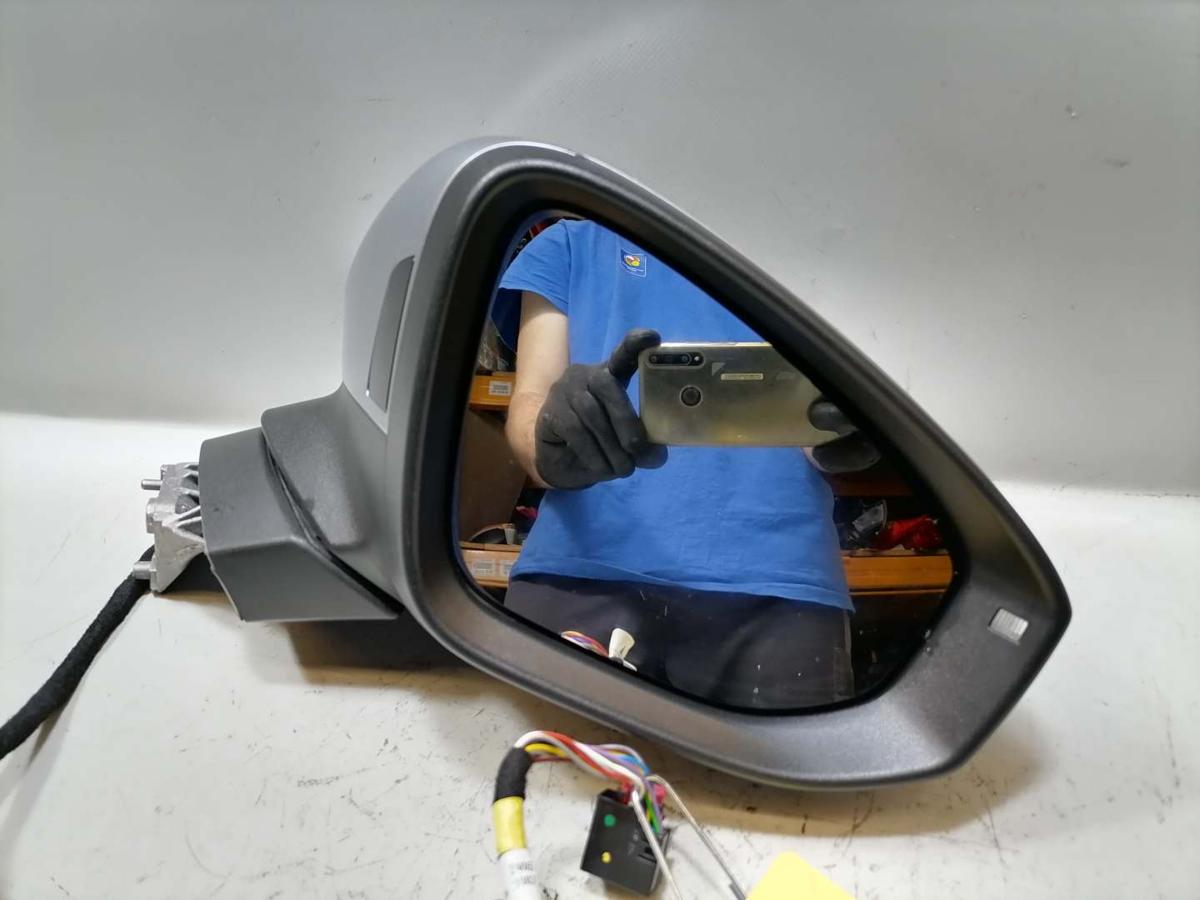 VW Passat B9 original Außenspiegel rechts elektrisch anklappbar Bj.2024